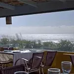 Hotel Arte Vida 3*