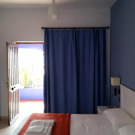 Hotel Arte Vida 3*