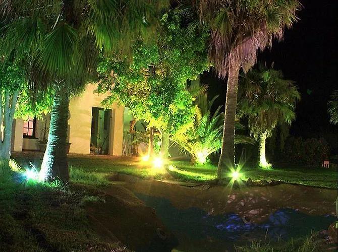 Arte Vida Hotel